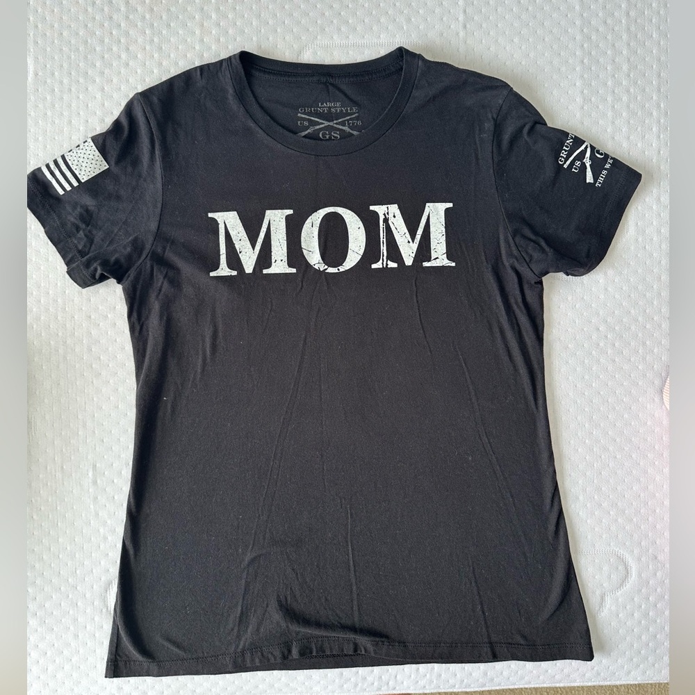 Grunt brand Mom shirt